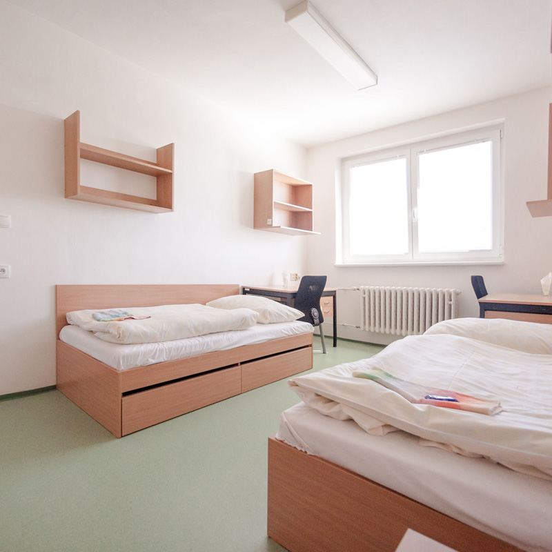 Jana Amose Komenskeho Szoba | MotoGP Brno Csehország | Szálloda Brno, Szállás | GProoms.eu