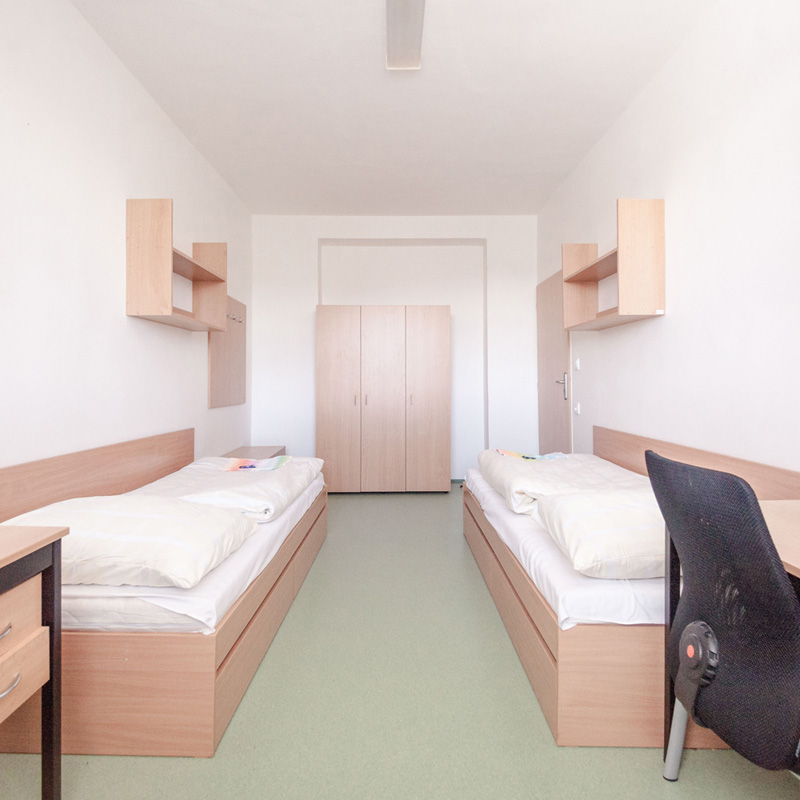 Jana Amose Komenskeho Szoba | MotoGP Brno Csehország | Szálloda Brno, Szállás | GProoms.eu